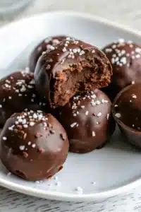 Healthy Chocolate Protein Balls